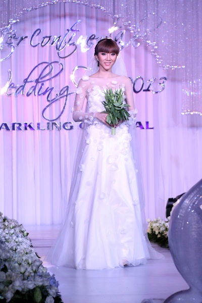 Anh Thư tinh khôi màu áo cưới - 10 Ngọc Quyên ngày càng nổi tiếng hơn