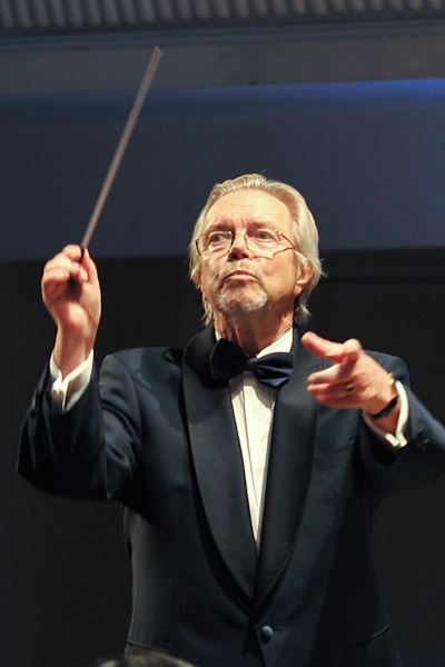 Nhạc trưởng Jan Stulen