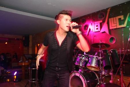 Thu Phượng nam tiến với Mạnh Quân để “tìm lại mình” - 4 Một số hình ảnh trong minishow của Mạnh Quân và Thu Phượng