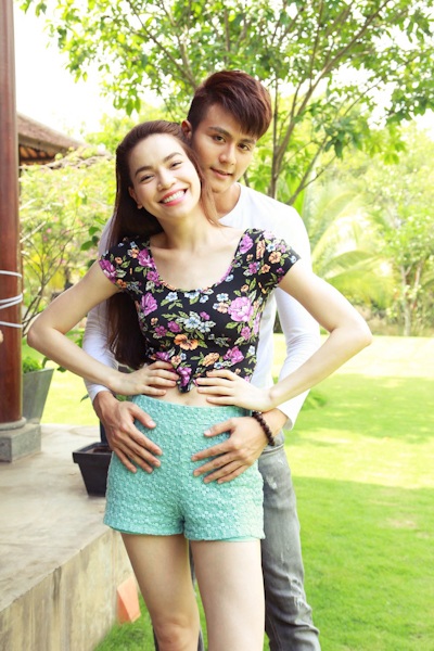 Hà Hồ đẹp đôi bên Vĩnh Thuỵ - 2 Một số hình ảnh trong clip mới của Hà Hồ