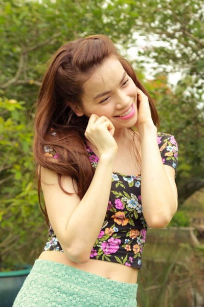 Hà Hồ đẹp đôi bên Vĩnh Thuỵ - 7 Một số hình ảnh trong clip mới của Hà Hồ