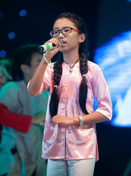 Gia đình Phương Mỹ Chi thanh minh cho con gái - 2 Gia đình Phương Mỹ Chi có thật sự chảnh?