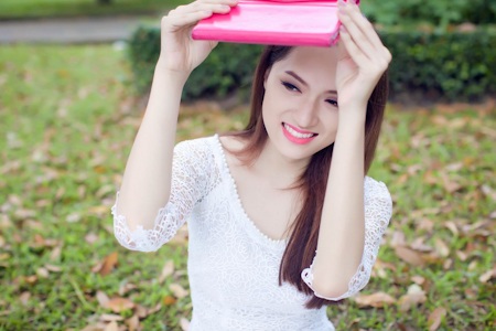 Hương Giang Idol duyên dáng trong tà áo dài - 13 Phan Anh