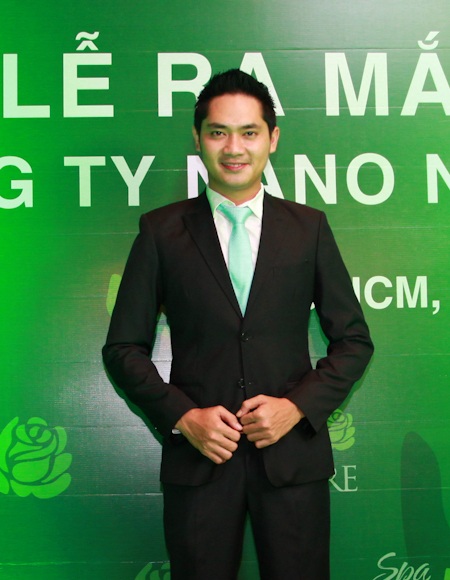 "Ốc" Thanh Vân xinh đẹp mặn mà - 5 Minh Luân làm ông chủ