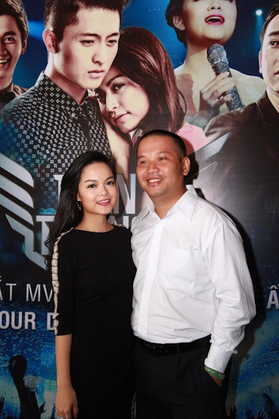 Vợ chồng Phạm Quỳnh Anh và Quang Huy
