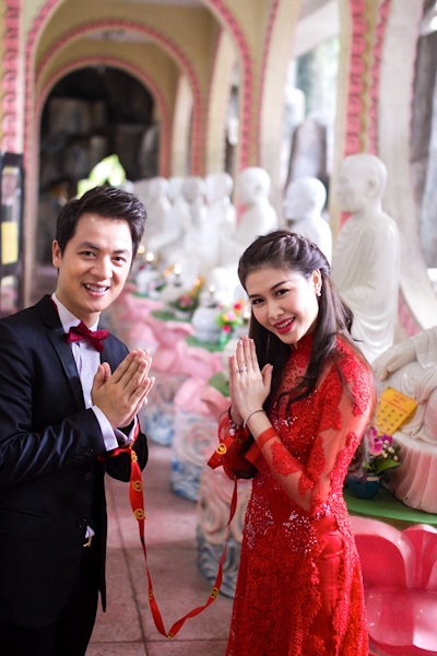 Đăng Khôi, Thủy Anh lên chùa làm lễ cưới lại - 17 Niềm hạnh phúc của đôi vợ chồng trẻ