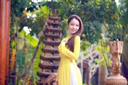 Tết năm nay còn đặc biệt hơn nữa khi cậu con trai Bảo Nam sẽ về Việt Nam ăn Tết cùng gia đình.