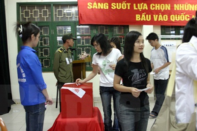 Tin cậy vào đại biểu do chính mình lựa chọn - 1 Tin cậy vào đại biểu do chính mình lựa chọn - 1