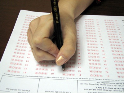 Thi trắc nghiệm: Tiếp tục hay dừng lại (!?) - 1 Thi trắc nghiệm: Tiếp tục hay dừng lại (!?) - 1