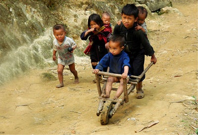 Chúng ta đã làm được gì cho trẻ em? - 1 Chúng ta đã làm được gì cho trẻ em? - 1