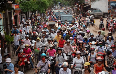 Có nên đẩy giải pháp “tình thế” lên Thủ tướng? - 1