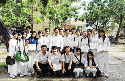 Học sinh ngày nay với “cảm nhận”, “cảm xúc” - 1