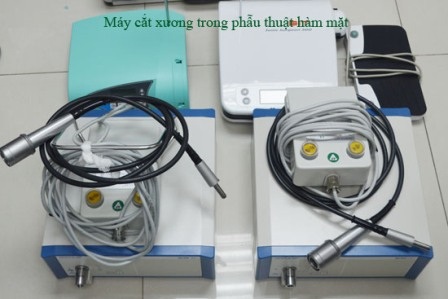 Phẫu thuật thay đổi hoàn toàn khuôn mặt - 5 Máy cắt xương siêu âm