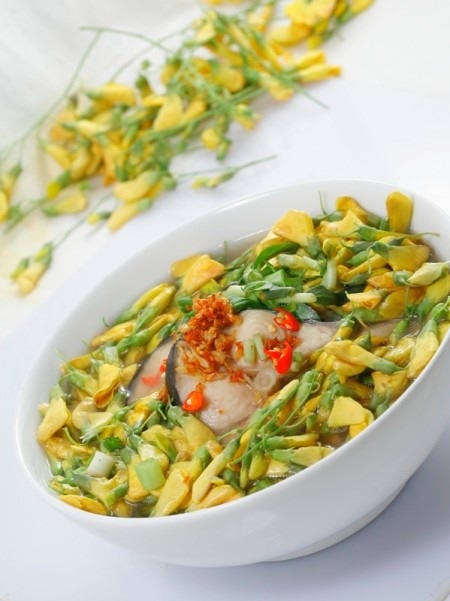 Canh chua bông điên điển xứ bưng biền - 6 Bông điên điển tươi nấu món gì cũng ngon và tạo nên hương vị rất riêng