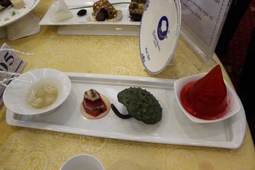 Hay chè sen long nhãn cũng mang vị thanh nhẹ của mây núi Tây Bắc