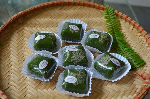 Bánh mảnh cộng - 1 Lá mảnh cộng và món bánh đẫm hương vị ký ức của tuổi thơ