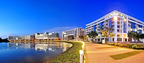 Ở Scenic Valley, màu xanh xuất hiện khắp mọi nơi và được tạo hình một cách nghệ thuật.