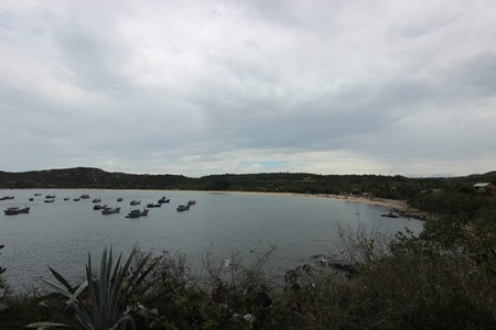 Những con người ở đây cũng chất phác hiền hậu như biển vậy