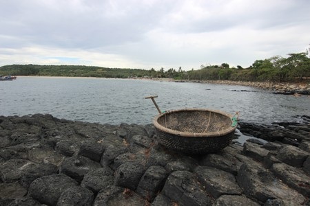 Những con người ở đây cũng chất phác hiền hậu như biển vậy