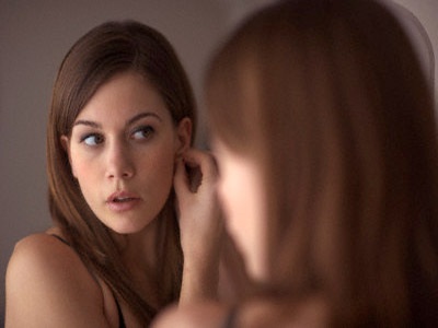 Đoán biết con người qua cách soi gương - 1 Đoán biết con người qua cách soi gương - 1