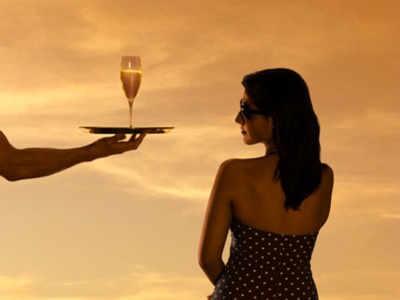 Vì sao đàn ông thích phụ nữ háo sắc?  - 1