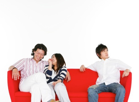 Kẻ ngoài cuộc - 1 Kẻ ngoài cuộc