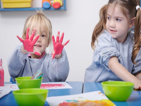 Kỹ năng xã hội cho bé trước khi “đi bộ đội” - 1 Kỹ năng cơ bản