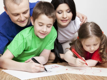 1. Lắng nghe nhiều hơn,
nói ít đi