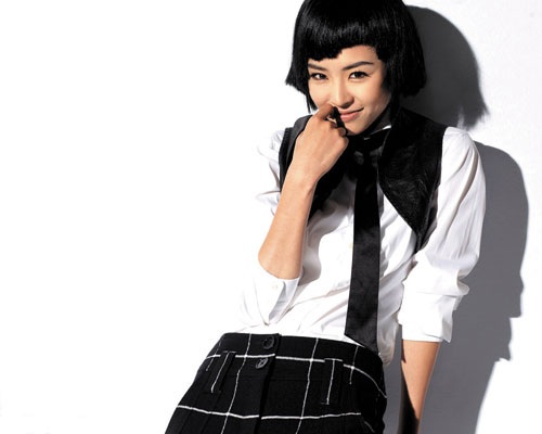 Con gái lệch lạc giới tính