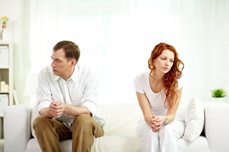 Luật không buộc được tình