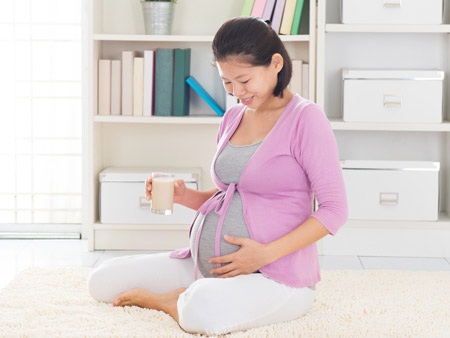 Con rạ - con so: Con nào thông minh hơn? - 2 Nếu mẹ bổ sung hàm lượng đúng Choline, DHA, Axit Folic ngay từ lúc mang thai, trong suốt thai kỳ