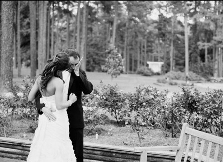 Những chú rể bật khóc trong ngày cưới - 2 Theo