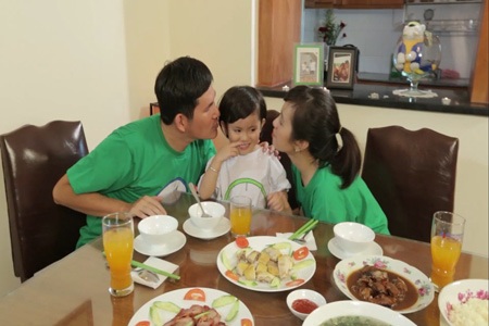 Cảm ơn vợ yêu! - 3 Gia đình đầm ấm đón xuân về