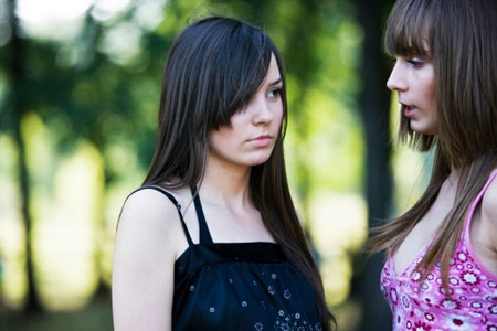 Cô em chồng khờ dại