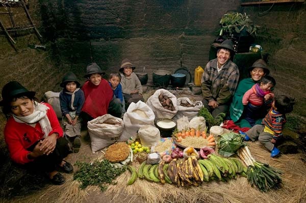 Các gia đình trên thế giới ăn gì? - 5 Ecuador: 31 đô la/tuần