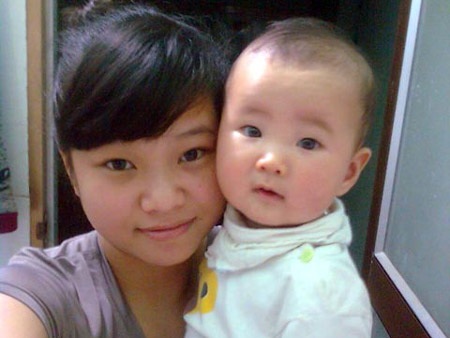 Tâm sự buồn của mẹ đơn thân 9X