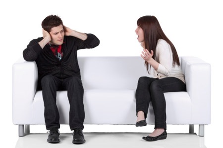 Gã chồng… bẻm mép!