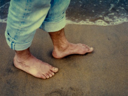 Dạo bước qua cuộc đời - 1 Một ngày cô hỏi tôi: “Có phải anh có cậu con trai tám tuổi
không?”