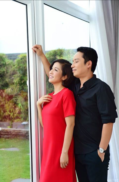 Thói quen - Kẻ thù của tình yêu? - 2 Vợ chồng Mỹ Linh - Anh Quân vẫn mặn nồng sau 16 năm kết hôn.