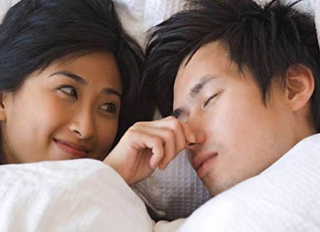 Mắc mớ gì phải yêu đến quên mình?