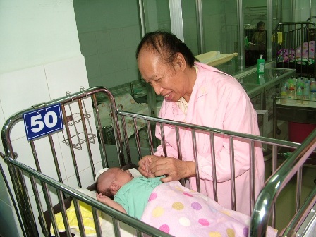 “Sẵn sàng tiếp nhận và mổ tim miễn phí cho trẻ em nghèo” - 1