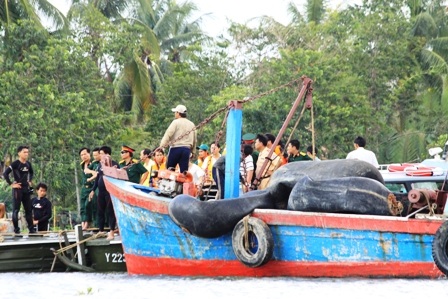 Hoàn thành trục vớt tàu Dìn Ký, chưa tìm được nạn nhân thứ 16 - 6