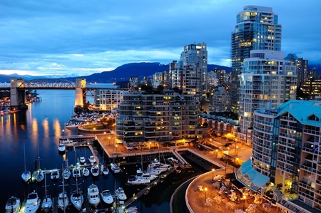 Những điểm đến thân thiện với người đồng tính - 5 Toronto, Canada