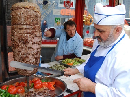 Phở Việt Nam tiếp tục được truyền thông nước ngoài tôn vinh - 7 Món thịt Doner kebab tươi ngon hấp dẫn của Thổ Nhĩ Kỳ