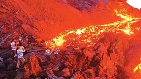  Núi lửa Pacaya thuộc Cộng hòa Guatemala