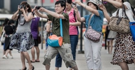 Lượng khách Trung Quốc vẫn là "số một" trên thị trường du lịch Việt Nam - 1 Lượng khách Trung Quốc vẫn là số một trên thị trường du lịch Việt Nam