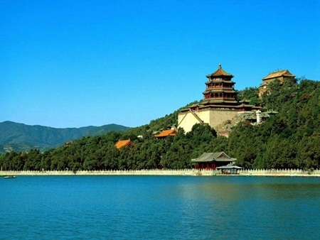Những điểm du lịch “không thể không đến” ở Bắc Kinh - 5 Hồ Côn Minh – Di Hòa Viên