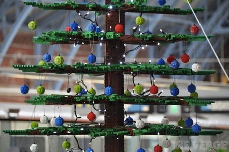 Những cây thông noel độc và lạ nhất thế giới - 10 Cận cảnh cây thông noel độc đáo.