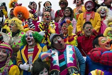 Các chú hề đến từ nhiều nước trên thế giới