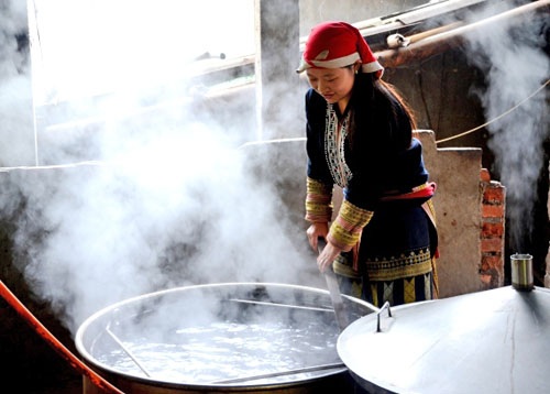 Rủ nhau lên Sapa giữa mùa đông lạnh giá - 1 Sự đa dạng về văn hóa đã vẽ lên một bức tranh Sapa nhiều màu sắc quyến rũ lạ thường (Ảnh: Internet)
